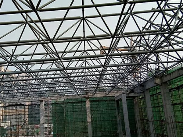 绵竹螺栓球网架工程报价